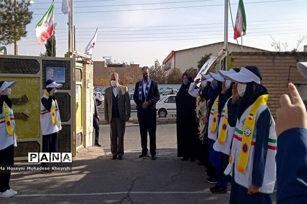 بیست و سومین مانور زلزله در دبیرستان دخترانه هاجر