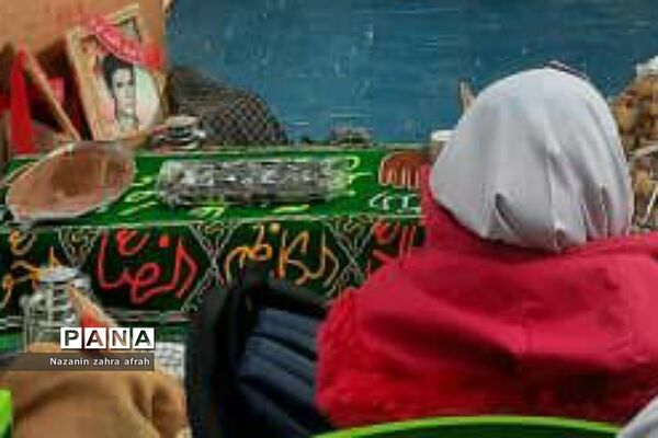 برگزاری مراسم لاله‌های روشن در منطقه رودهن