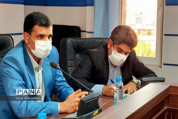 نشست هم‌اندیشی دادگستری استان خوزستان با مدیران رسانه ها