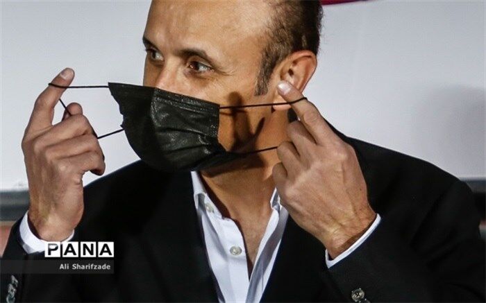 تصمیم تاریخی در فوتبال ایران؛ سرمربی پرسپولیس روی صندلی استقلالی‌ها می‌نشیند