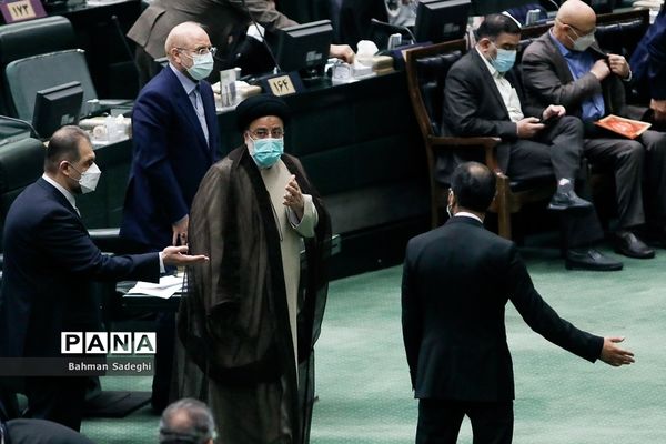 نشست مشترک دولت و مجلس