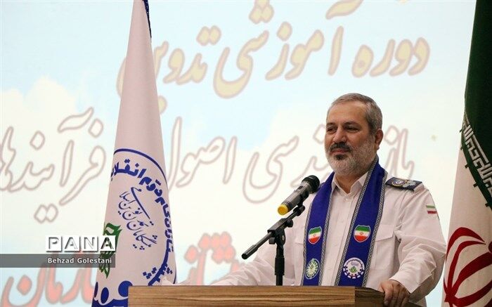 بحری‌زاده: بازمهندسی  اصول و فرآیندهای اجرایی پیشتازان بر مبنای اسناد بالادستی بوده است