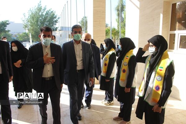 همایش تجلیل از دانش‌آموزان تراز انقلاب اسلامی استان بوشهر