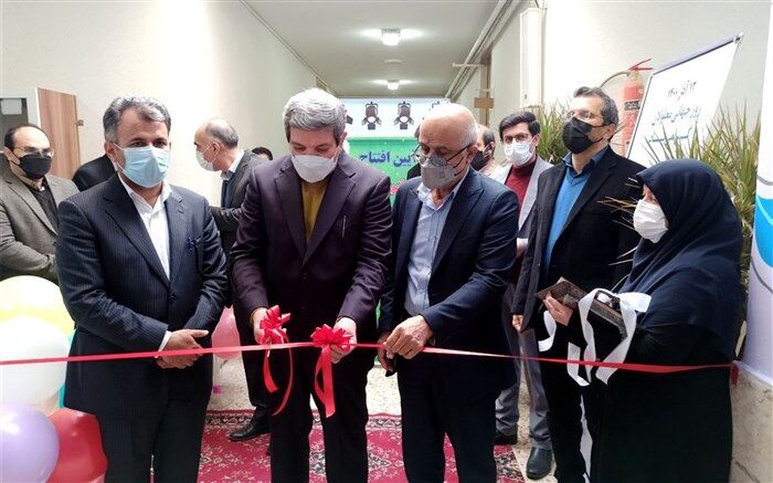 پایگاه آموزش مجازی دانا در مدرسه استثنایی میثاق شهر قزوین افتتاح شد