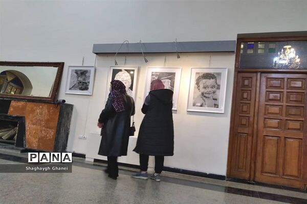 نمایشگاه نقاشی هنرجویان آموزشگاه پرستو در فرهنگسرای اشراق