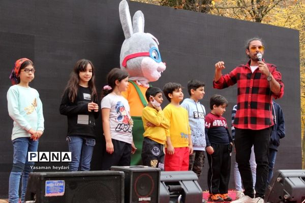 جشنواره پاییز هزار رنگ در گرگان