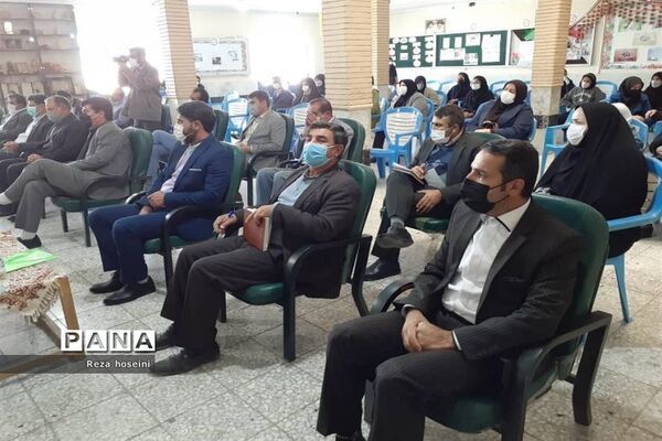 مراسم گرامیداشت هفته پژوهش در مدرسه  فرزانگان یاسوج