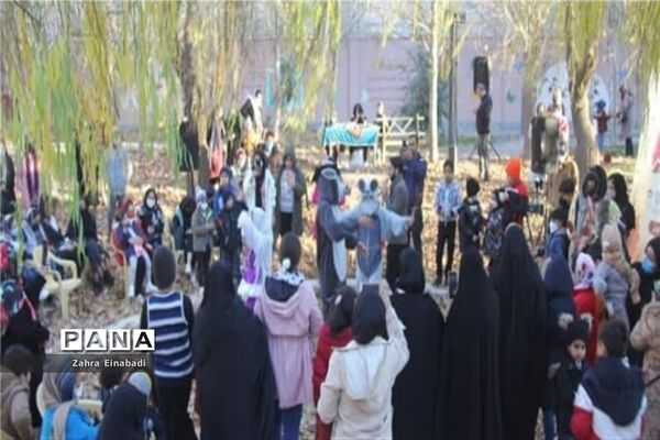 جشنواره پاییزی در صفادشت