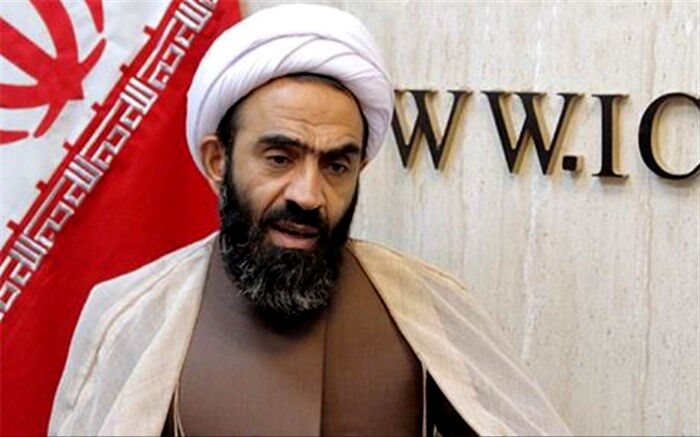 وزیر ارشاد باید در نحوه برگزاری جشنواره فجر بازنگری کند