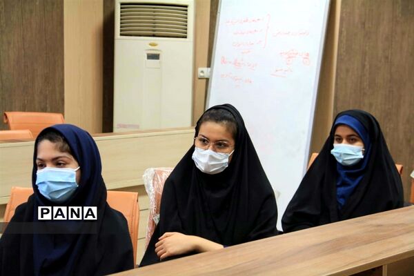 مراسم تجلیل از برترین‌های فیلم کوتاه (ورزش در خانه) در امیدیه