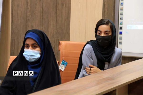 مراسم تجلیل از برترین‌های فیلم کوتاه (ورزش در خانه) در امیدیه