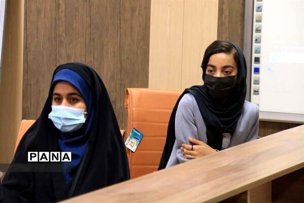مراسم تجلیل از برترین‌های فیلم کوتاه (ورزش در خانه) در امیدیه