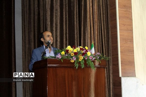 برگزاری جلسه توجیهی و هم‌اندیشی مربیان پیشتاز کاشان