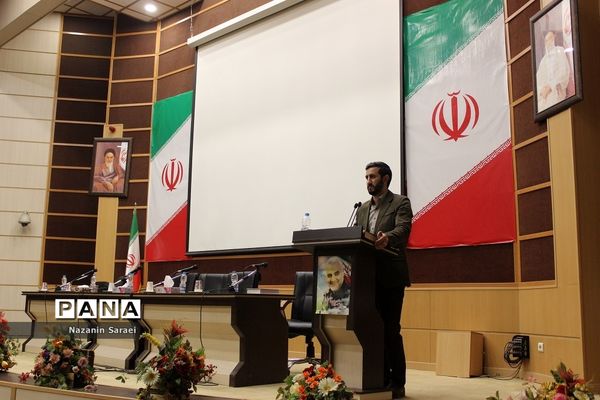 نشست سرپرست فرمانداری اسلامشهر با بانوان نخبه و کارآفرین