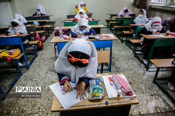 بازگشت دانش‌آموزان به مدرسه