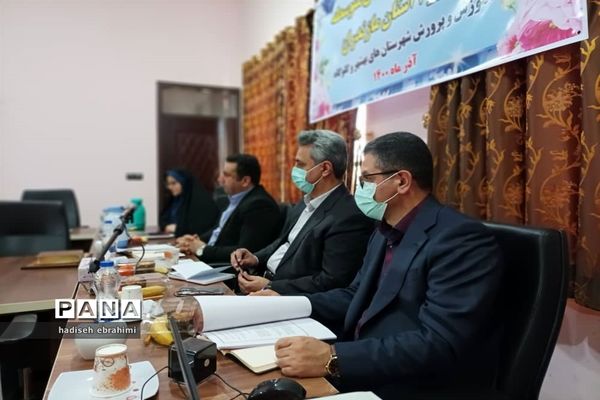 نشست معاونان آموزش متوسطه محور ۱ در گلوگاه