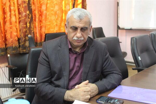 نشست معاونان آموزش متوسطه محور ۱ در گلوگاه