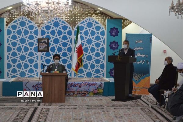 مراسم تجلیل از نخبگان قرآنی آموزش و پرورش ناحیه 3 تبریز