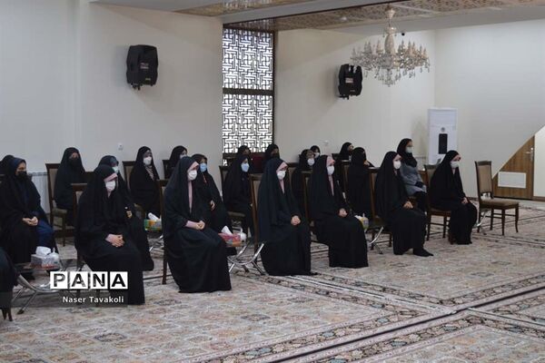 مراسم تجلیل از نخبگان قرآنی آموزش و پرورش ناحیه 3 تبریز