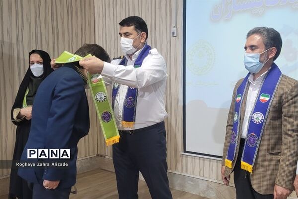 سومین جلسه بازمهندسی تشکلات پیشتازان تمام سازمانی ناحیه 7 مشهد مقدس