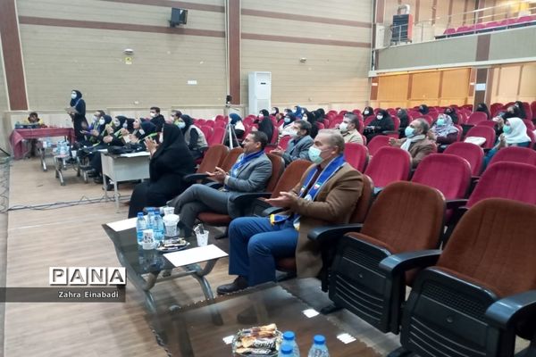 اولین جلسه آموزشی بازمهندسی تشکیلات پیشتازان در سازمان دانش‌آموزی ملارد