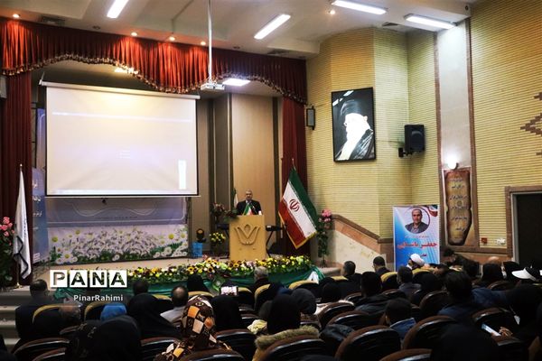 آیین افتتاح شعارسازمان دانش آموزی ناحیه ۵ تبریز