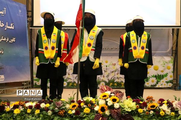 آیین افتتاح شعارسازمان دانش آموزی ناحیه ۵ تبریز