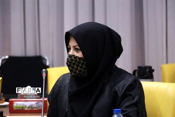 آیین تجلیل از منتخبان کشوری جشنواره فرهنگی هنری معلمان هنرمند مولف و پرسش مهر