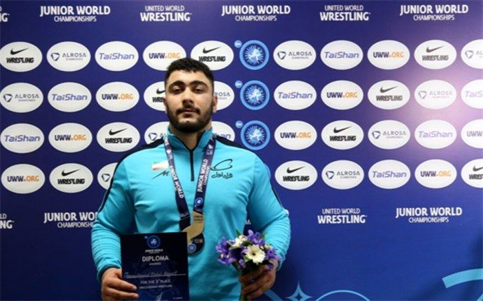 قهرمان ایرانی کشتی جهان راننده اسنپ شد