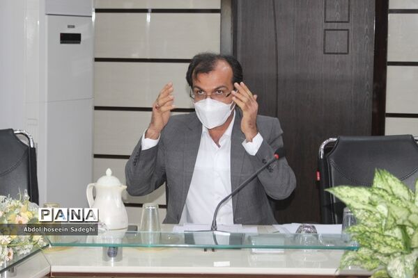 یکصد و پنجمین نشست شورای نطارت بر مدارس و مراکز غیر دولتی استان بوشهر