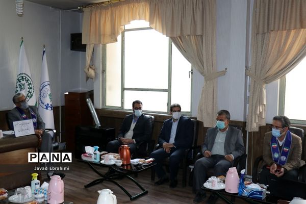 نشست هم‌اندیشی هندسه مفهومی تربیت امام رضایی (ع)