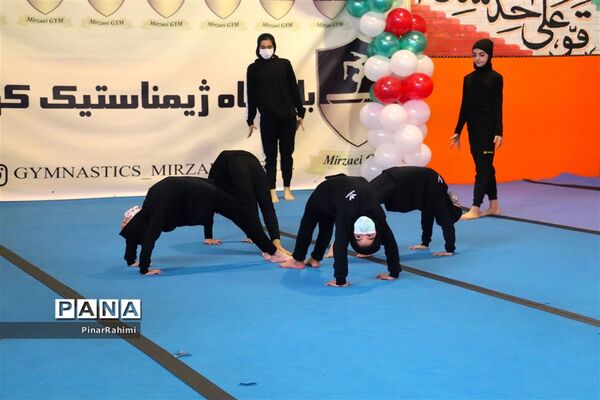 برنامه هماهنگ دختران ژیمناستیک کوثر