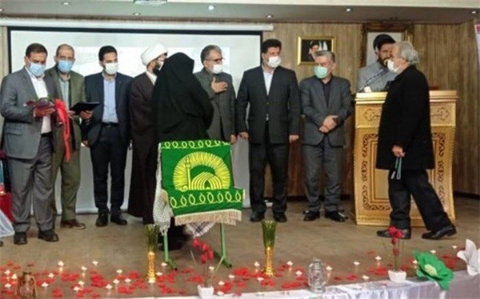 شهدا معلم زندگی در طول تاریخ هستند