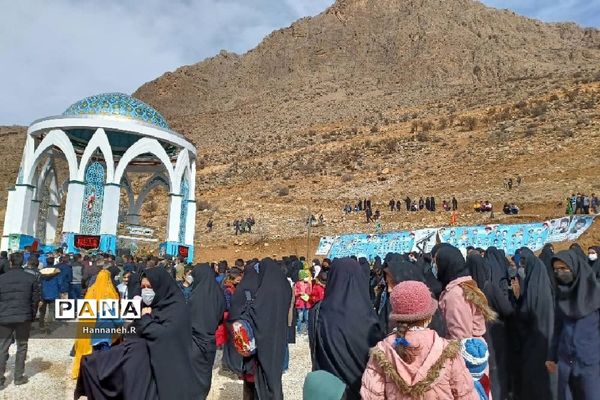 استقبال مردم شهرستان اردل از خانواده شهید محمدعلی کرباسی