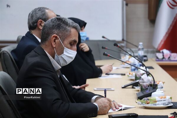 جلسه شورای هماهنگی طرح لاله های روشن
