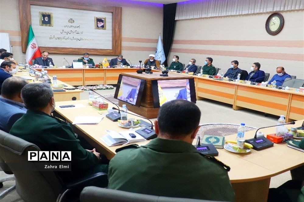 جلسه قرارگاه راهیان نور امام حسن عسکری(ع)