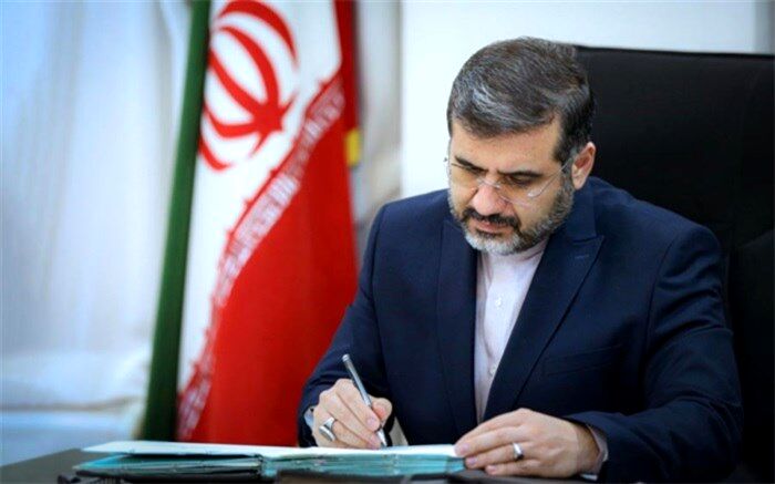 سینمای مستند، بیش از دیگر قرائت‌های سینمایی به روح آفرینش، اصالت و حقیقت نزدیک است