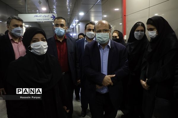 افتتاح نمایشگاه عکس مدافعان سلامت و تقدیر از پرستاران