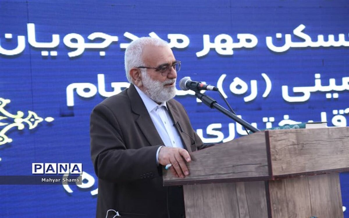 بررسی مسایل و مشکلات زلزله‌زدگان اندیکا