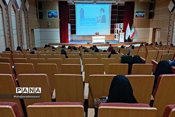 برگزاری پیش اجلاس سراسری نماز در منطقه 12