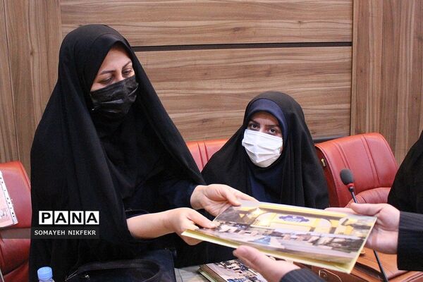 نشست هم‌اندیشی کارشناسان امورتربیتی مناطق ۲۱‌گانه شهرستان‌های استان تهران