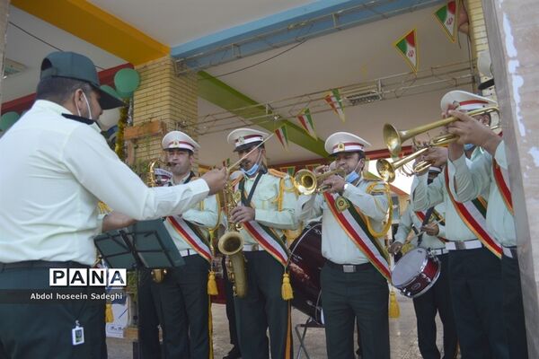 مراسم هفته پژوهش در دبیرستان شاهد شهیده سهام خیام بوشهر