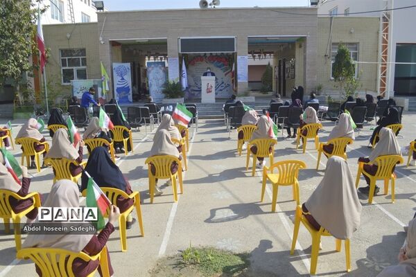 مراسم هفته پژوهش در دبیرستان شاهد شهیده سهام خیام بوشهر