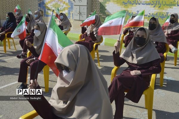 مراسم هفته پژوهش در دبیرستان شاهد شهیده سهام خیام بوشهر
