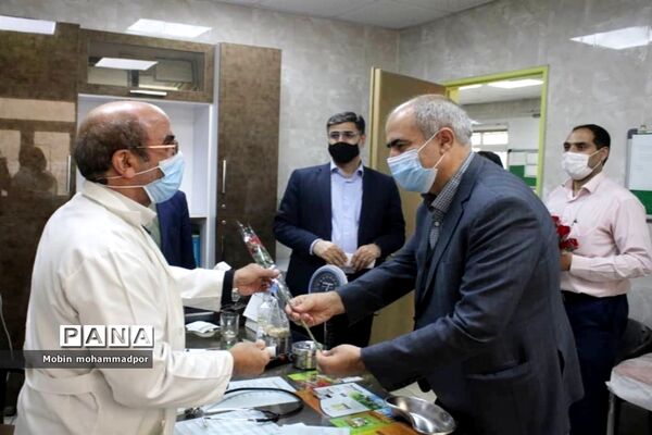 بزرگداشت هفته پژوهش و روز پرستار