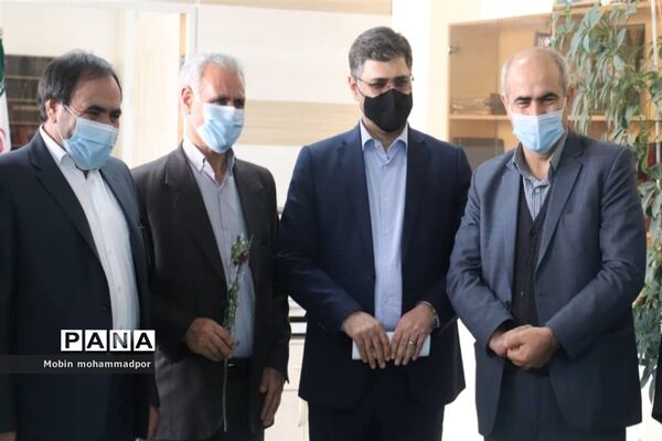 بزرگداشت هفته پژوهش و روز پرستار
