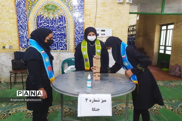 برگزاری مرحله ناحیه‌ای المپیاد بازی‌های فکری سرگرمی رویش در ناحیه 4 شیراز