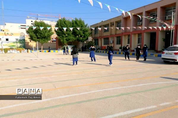 آموزش حضوری در دبیرستان ام ابیها شهرستان بوشهر