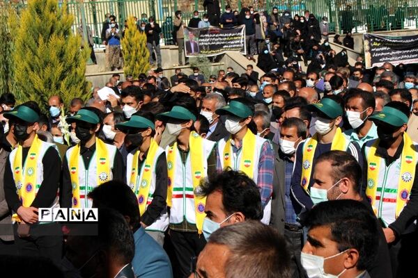 مراسم  وداع فرهنگیان با پیکر معاون فقید نهضت سواد‌آموزی کهگیلویه و بویراحمد