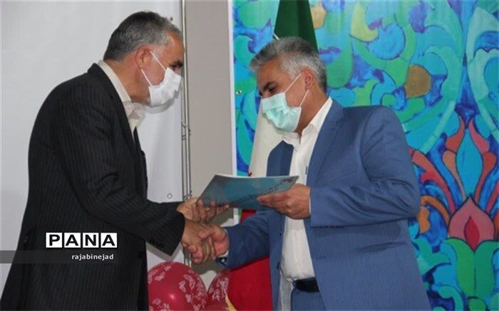 "سید محمد رضا نجفی ابرقویی" به عنوان مدیر آموزش و پرورش شهرستان ابرکوه معرفی شد